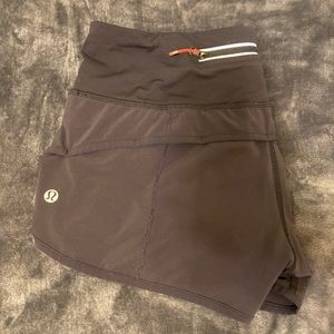 Lululemon Speed Up Shorts- 2.5”